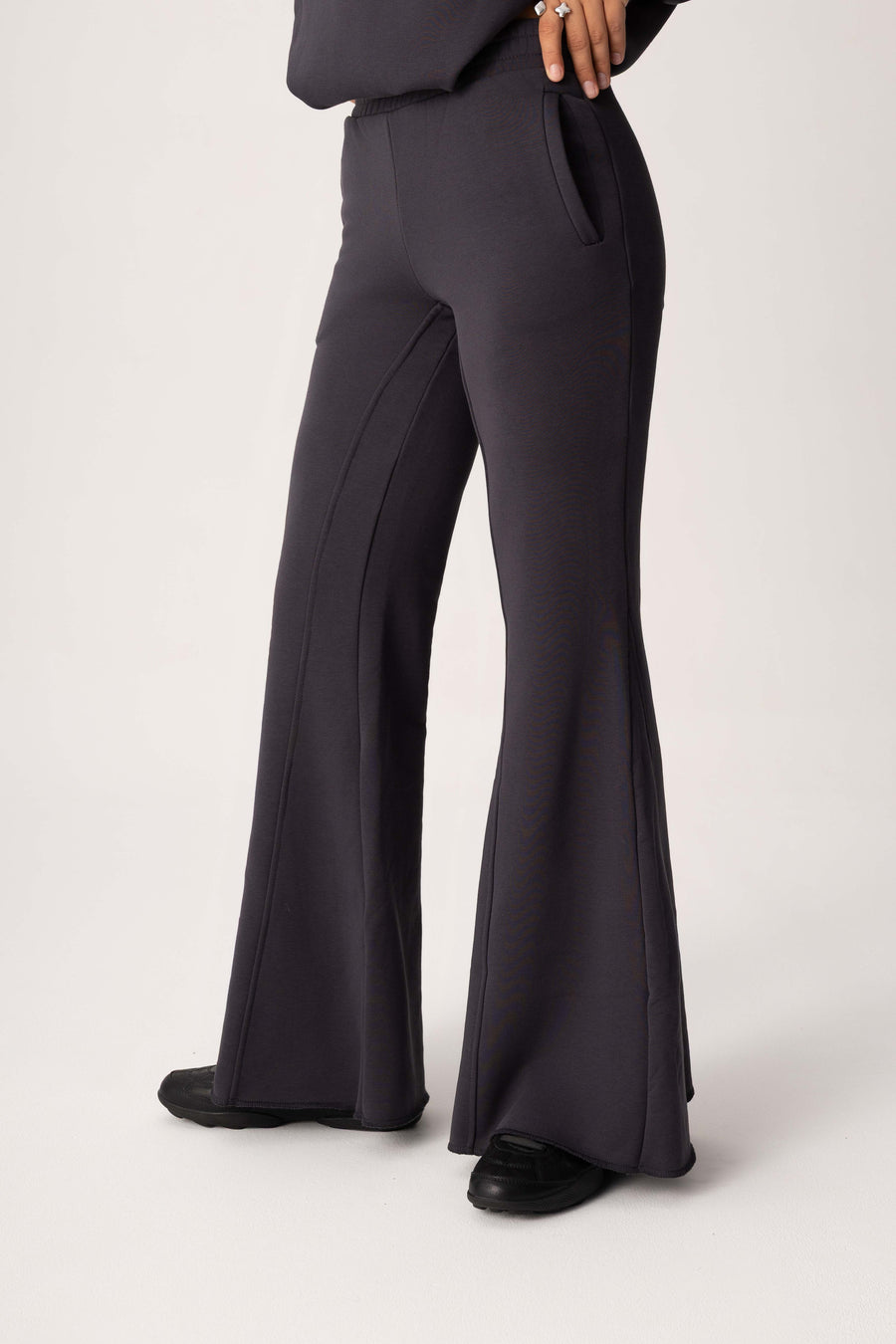 LOOM SWEATPANTS GRAPHITE