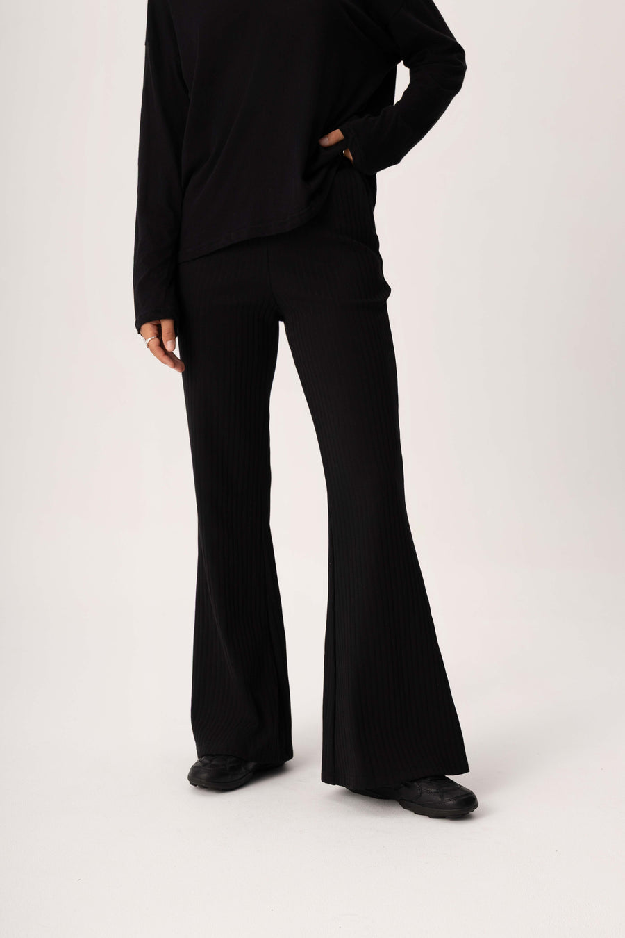 SWAY PANTS BLACK