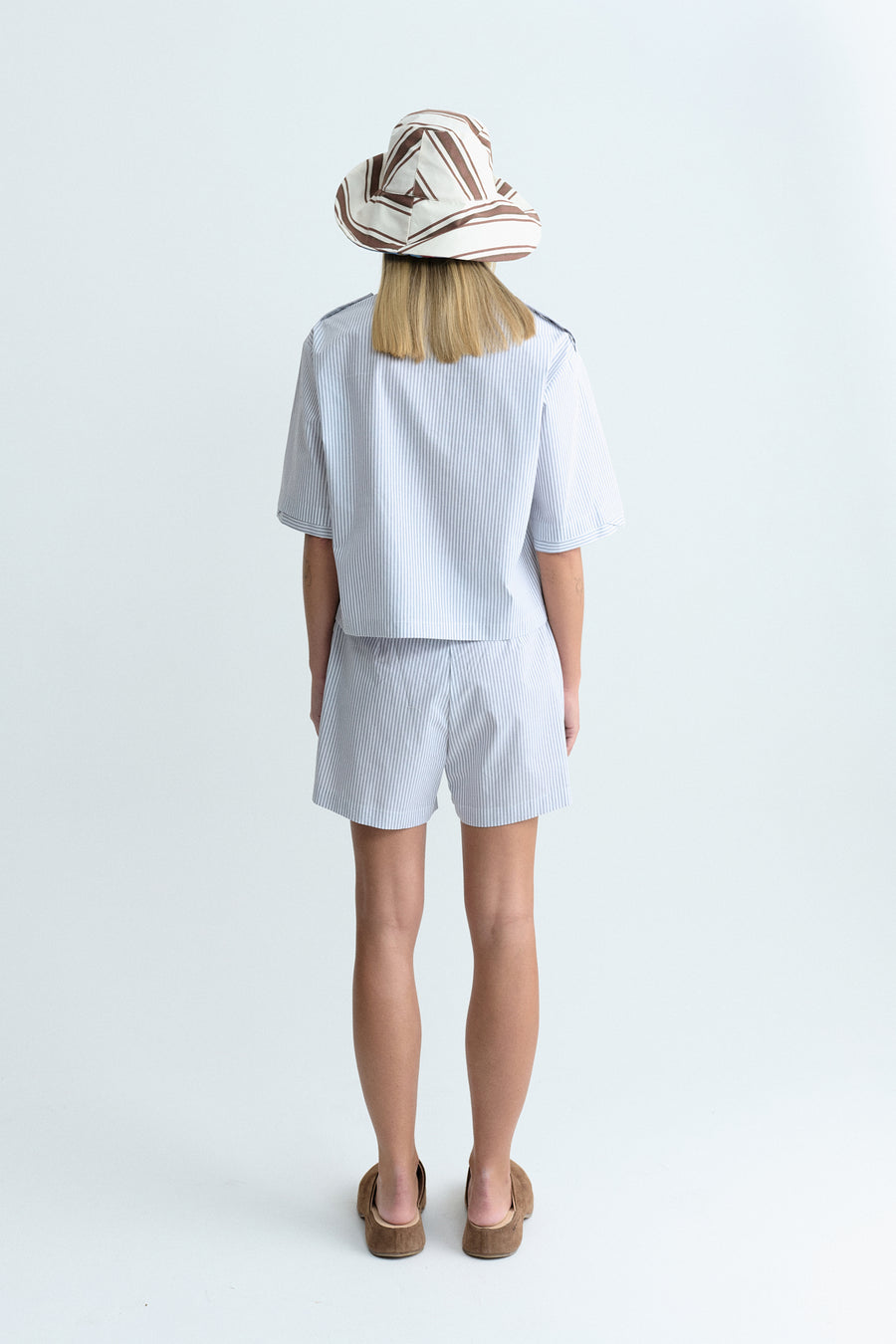 ARIA STRIPE SHORTS GREY