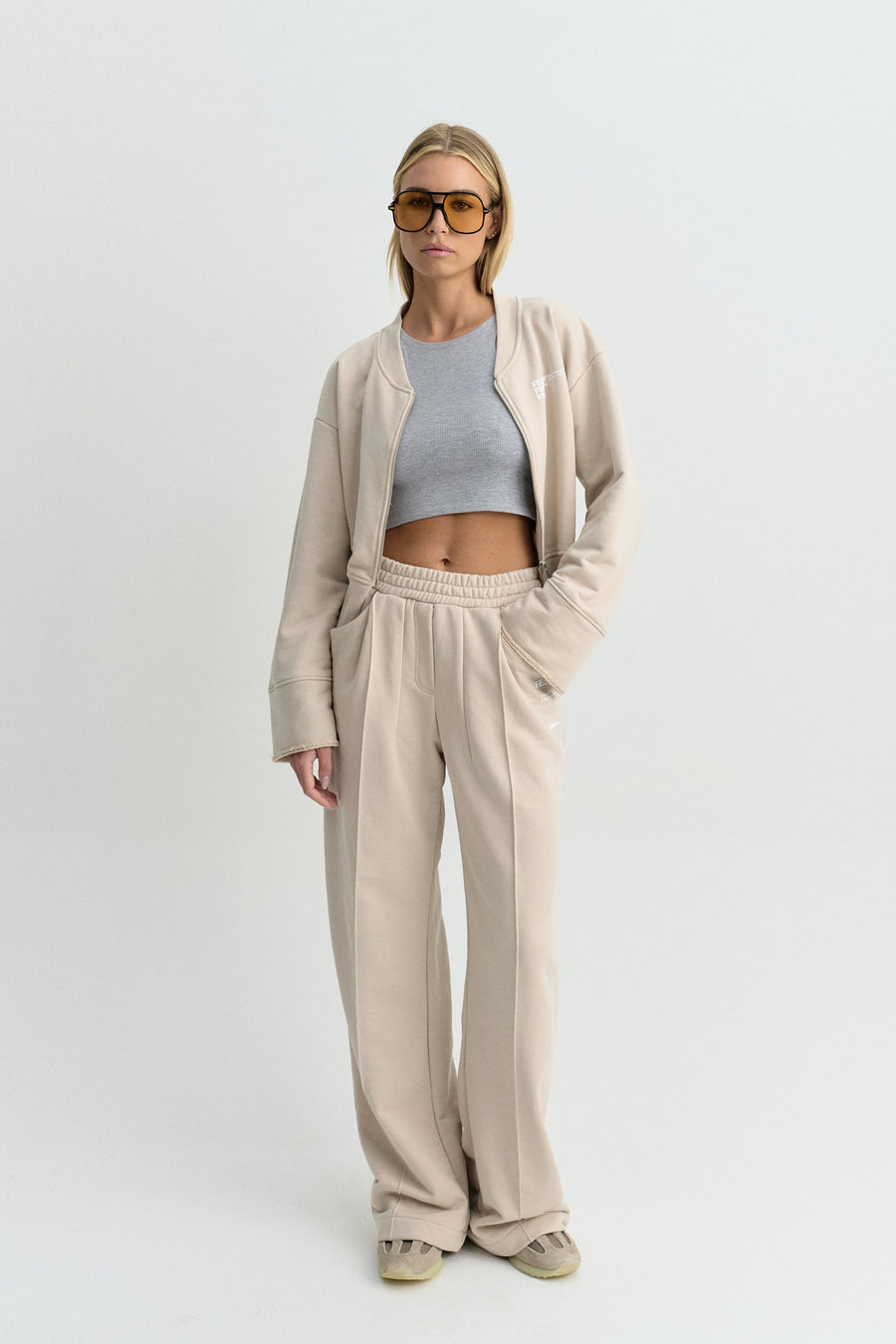 SCULP ZIP UP SWEATSHIRT BEIGE