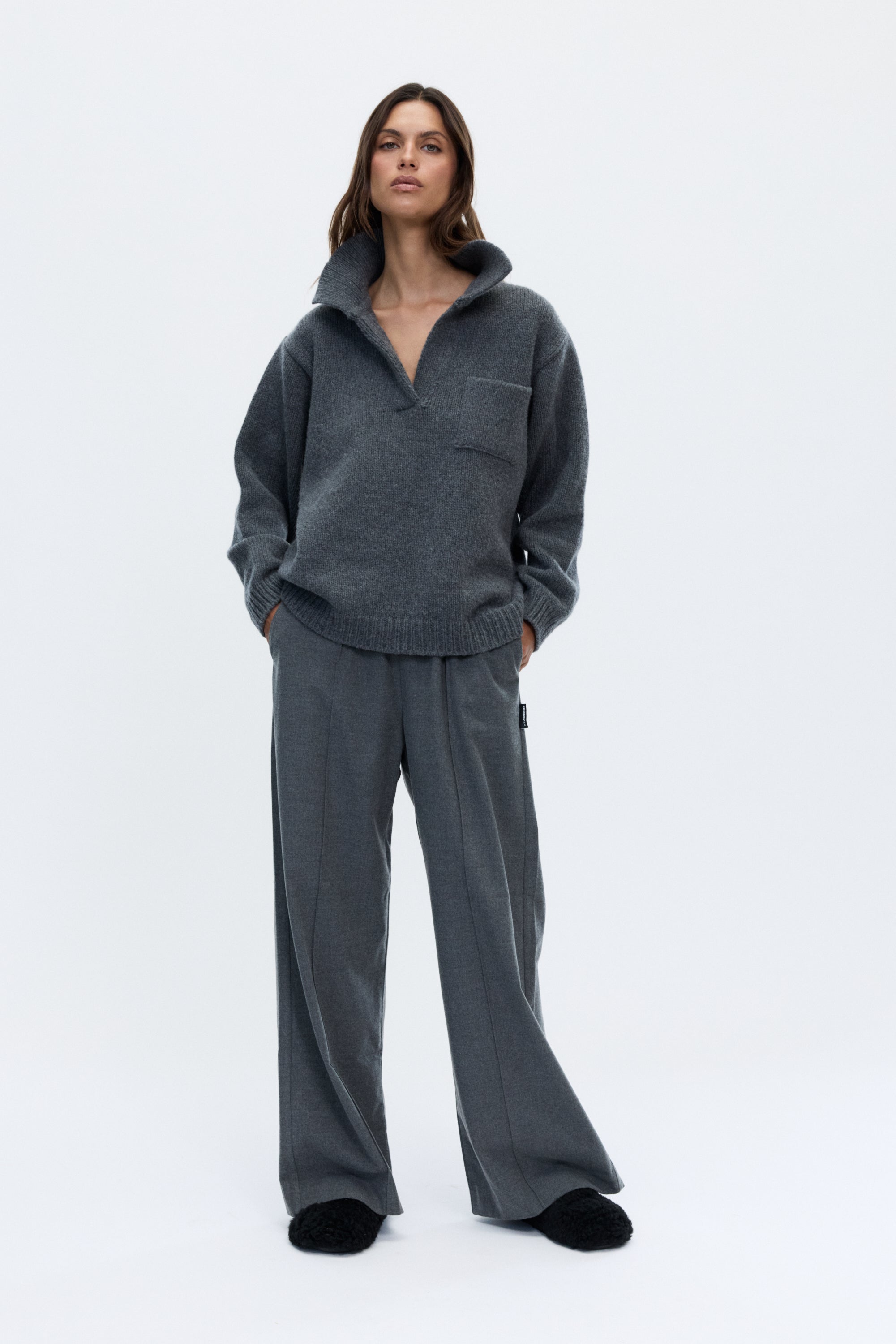 Sofia high neck sweater grey