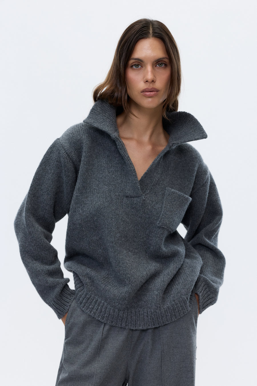 Sofia high neck sweater grey